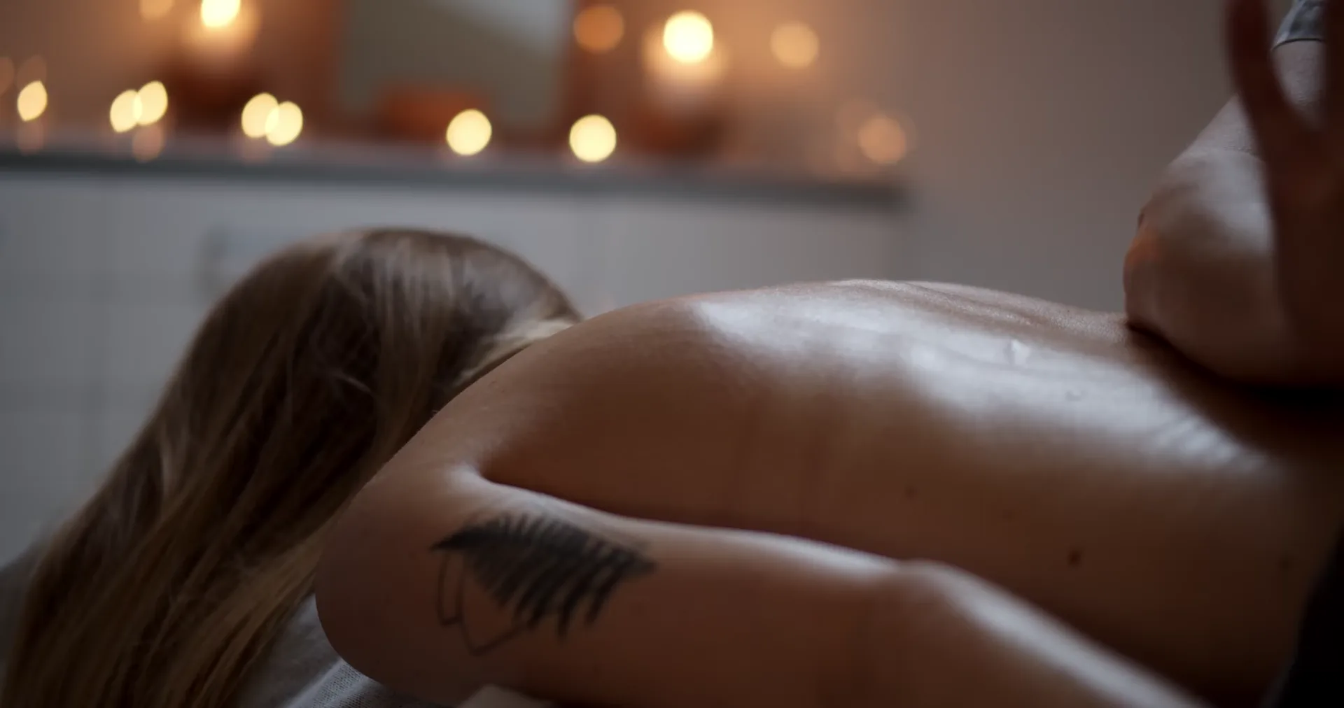 Le Signature Deep, massage deep tissue chez Sereniss à Bruxelles